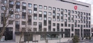 Готовий працювати під час блекаутів: у Запоріжжі відкрили оновлений корпус міської лікарні (ФОТО)