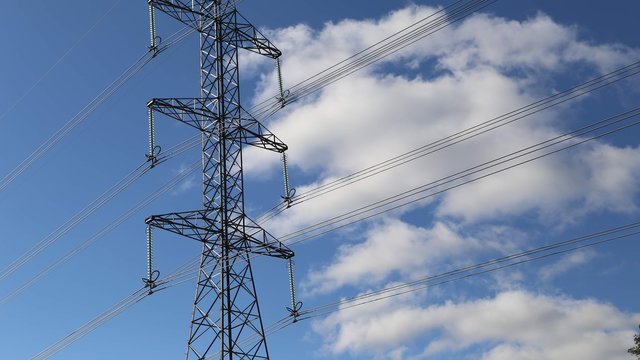 Правительство поручило профильным ведомствам подготовить механизмы для стабилизации расчетов на рынке электроэнергии