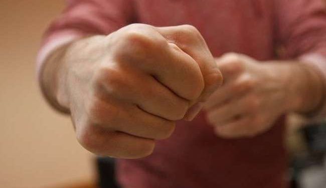 Жахливі розбірки на Тернопільщини: знущалися над старостою села