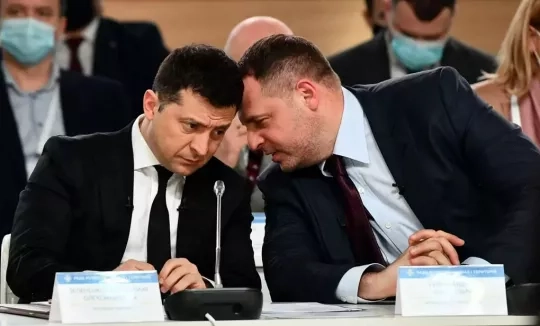 Єрмак після звільнення та обшуків заявив, що йтиме на фронт