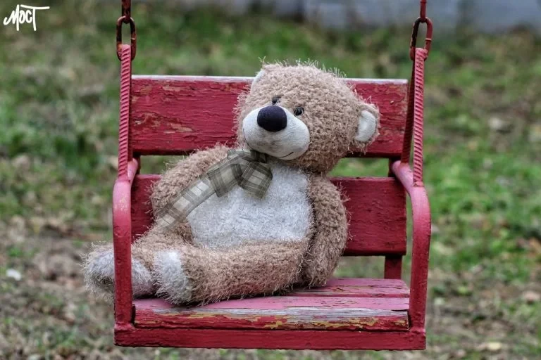 На Херсонщині внаслідок обстрілів пошкоджений заклад дошкільної освіти