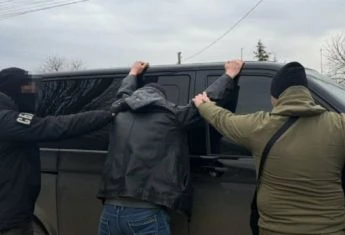 СБУ затримала у Херсоні ворожого агітатора, який 4 роки переховувався у підвалі