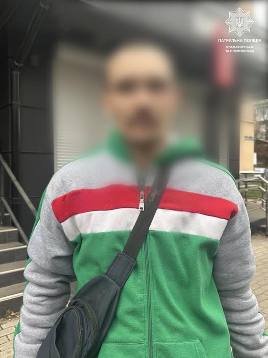 Патрульні виявили особу у розшуку