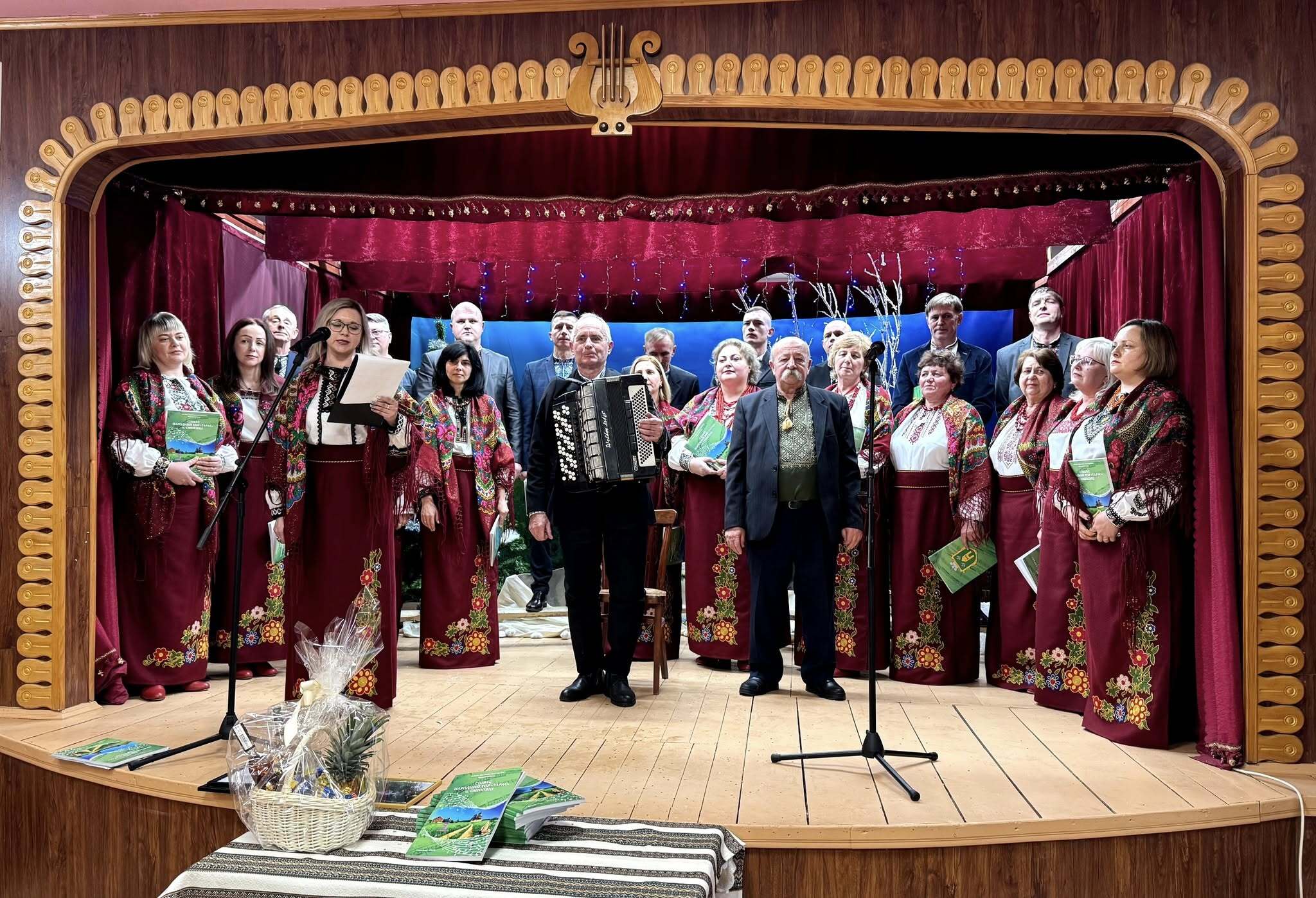 Народний аматорський хор із Тернопільщини відзначив 30-річний ювілей