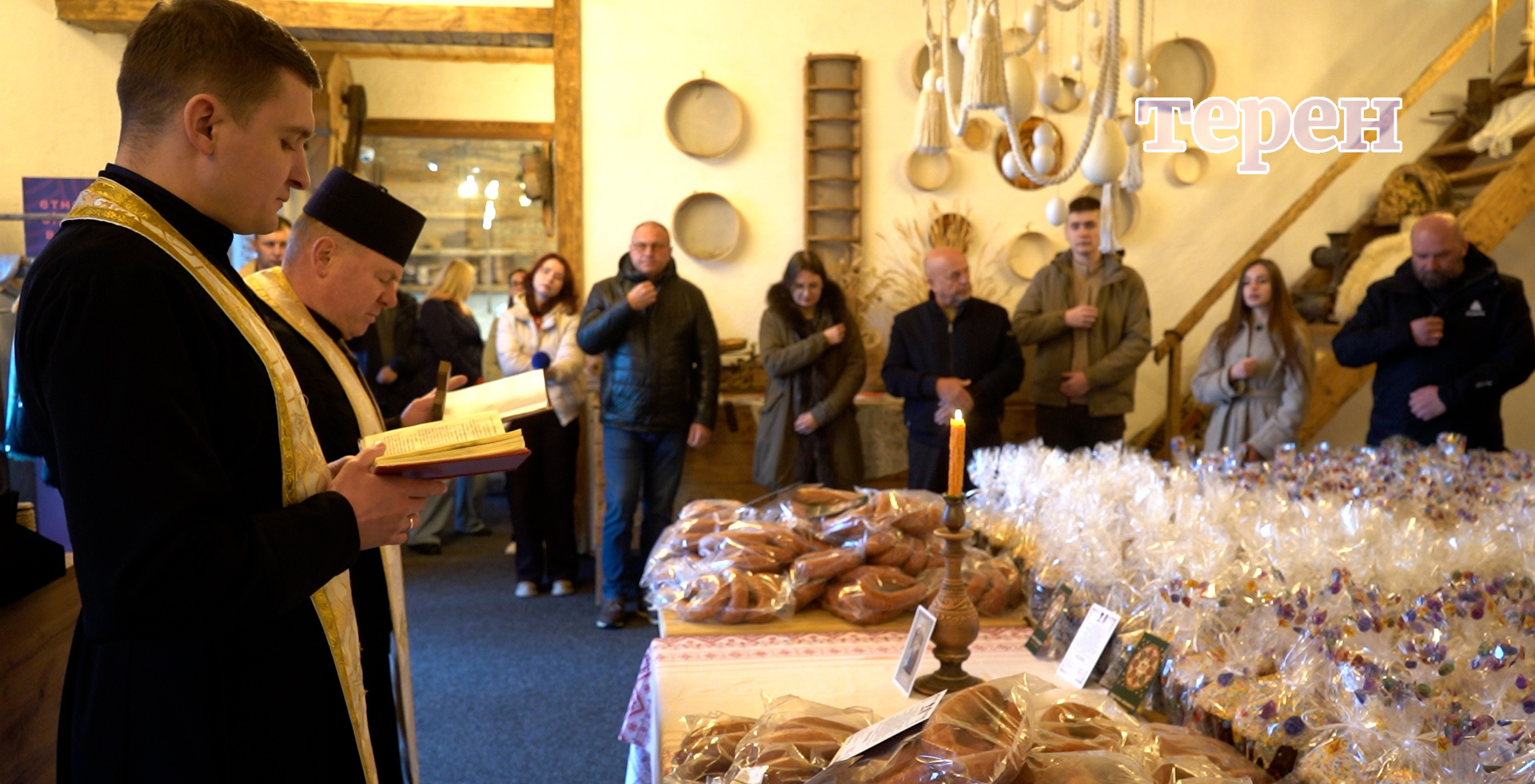 Понад 2000 великодніх пасок передала потребуючим компанія з Тернопільщини (відео)