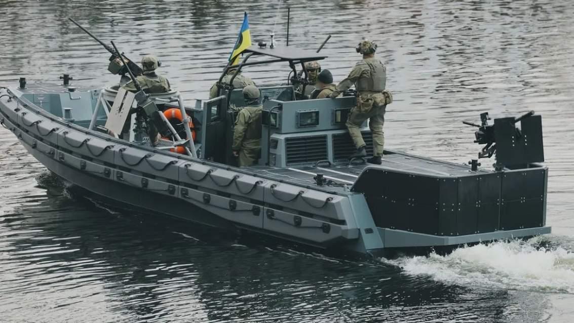 Медики ГУР врятували пораненого бійця у відкритому морі