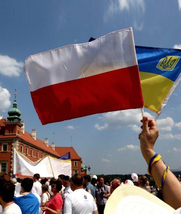 Статус трансформується у дозвіл: Польща змінила правила для українців із тимчасовим захистом