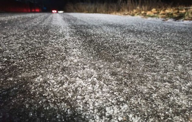 Сніг, хуртовини та ожеледиця: якою буде погода на Львівщині 12 січня