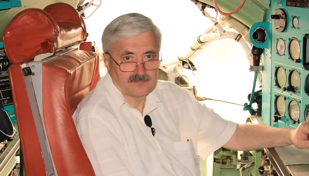 “росія планує виготовити шість ракет так званого “Орєшніка” у 2026 році”, – авіаексперт Валерій Романенко