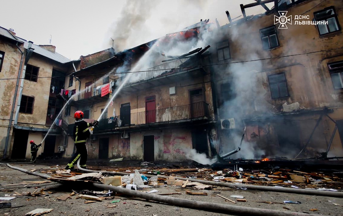 Кількість поранених у Львові зросла: оновлена інформація про наслідки ворожої атаки (ВІДЕО)