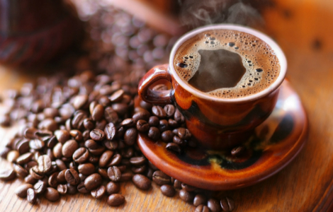 Регулярне вживання кави знижує ризик самогубства