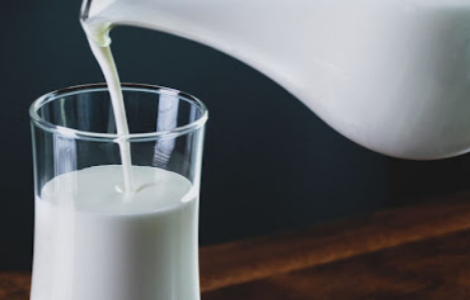 Як обрати найкраще молоко? 7 дієвих підказок
