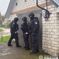 Розслідування вбивства на Польовій у Житомирі: правоохоронці виявили склад зброї