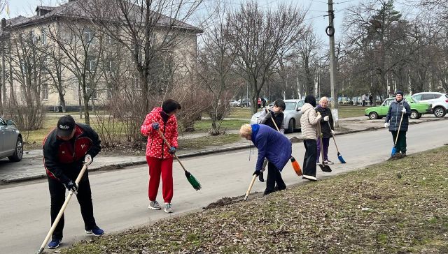 У Світловодську відбулася перша весняна загальноміська толока