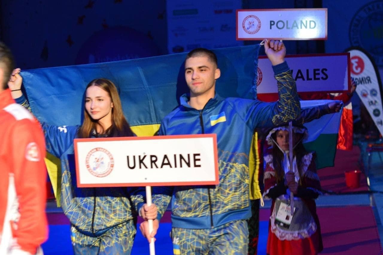 Прикарпатські спортсмени Лідія Приймак і Денис Липовецький стали чемпіонами Європи з Таеквон-До