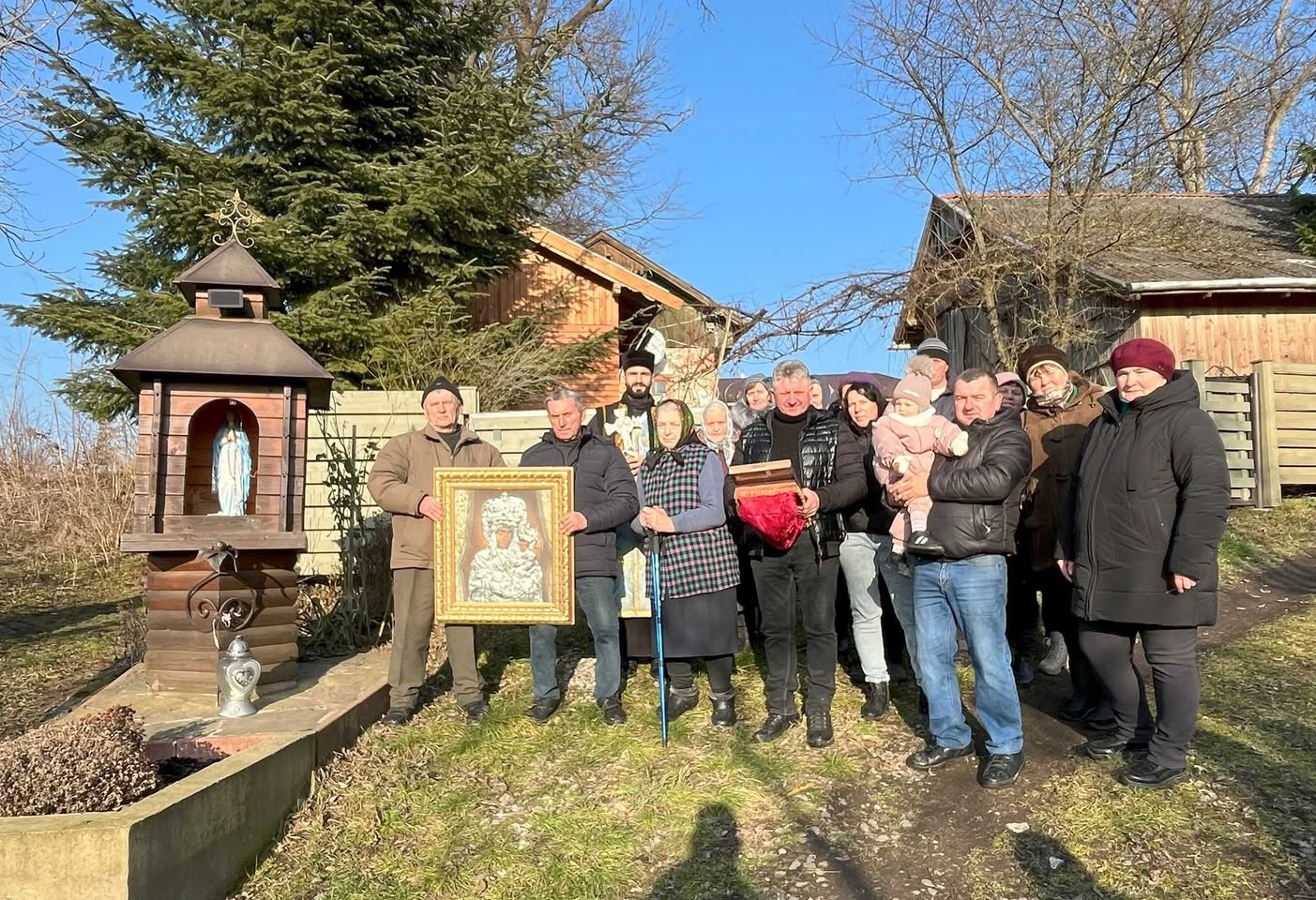 У Яблуневі відбулася традиційна молитовна хода за мир в Україні