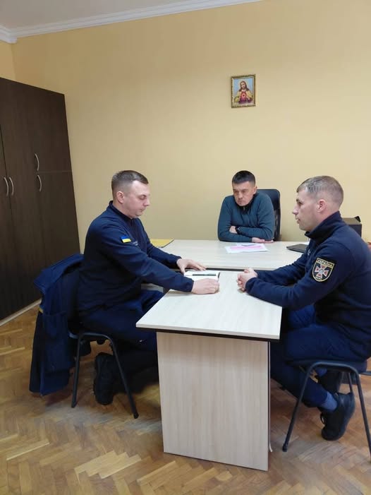 У Снятинській громаді обговорили цивільний захист та пожежну безпеку