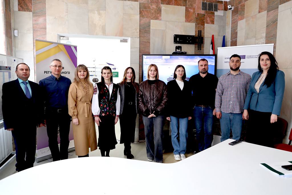 Студентські стартапи для розвитку туризму Прикарпаття представили в ОДА