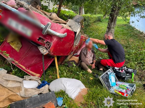 Семеро травмованих у трьох ДТП на Прикарпатті: поліція встановлює обставини аварій