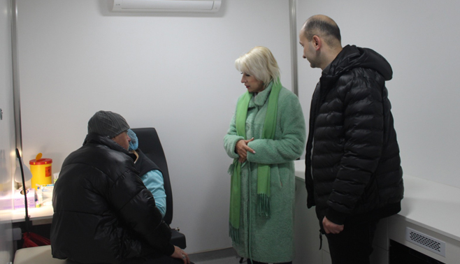 Мобільна амбулаторія КОЦКПХ обстежила ВПО у Кропивницькому (ФОТО)