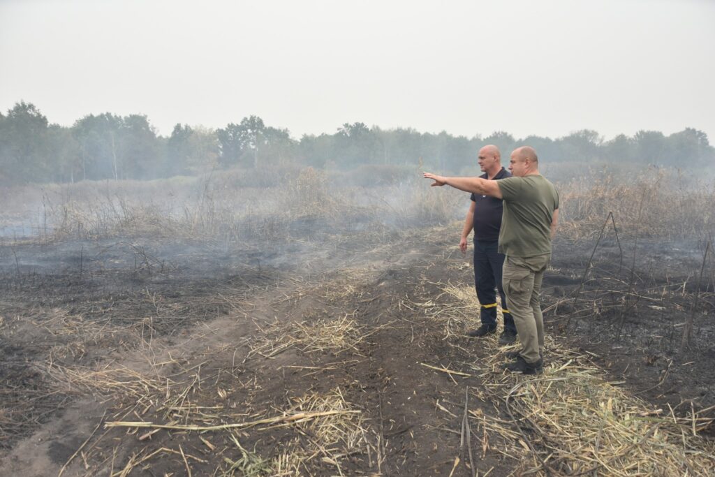 На Полтавщині загорілося торфовище