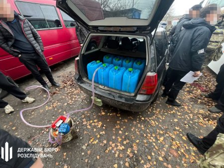 На Полтавщині крали пальне, призначене для бойових підрозділів — ДБР