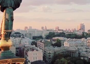 Транспортний форс-мажор у Києві: які маршрути змінять рух і куди тепер їхати