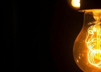 8,9 млн під питанням: у Києві перевіряють угоди на електроенергію для освітніх закладів