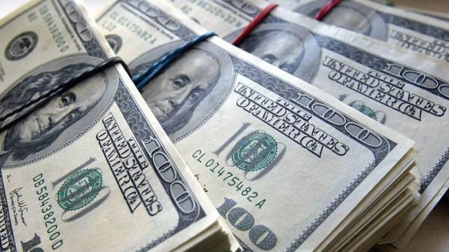 НБУ знизив ціну долара: офіційний курс валют на початок червня