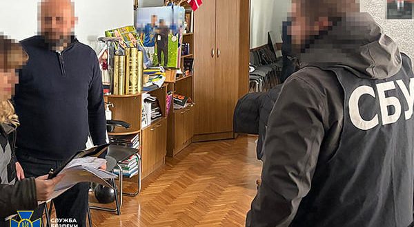 На Івано-Франківщині один з міських голів попався на хабарі