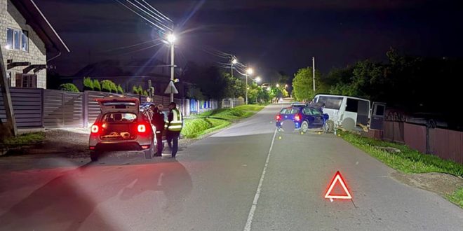 На Івано-Франківщині внаслідок ДТП травмувалася пасажирка легкового авто