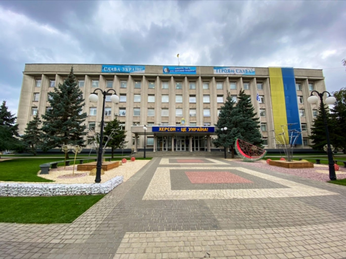 У Херсоні тимчасово призупинені перевезення електротранспортом