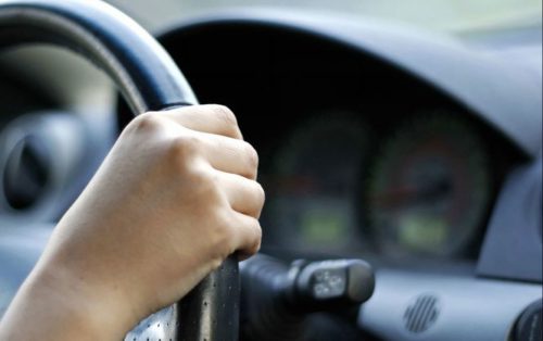 Спершу на паркан, потім на жінку: на Уманщині водієві повідомили про підозру