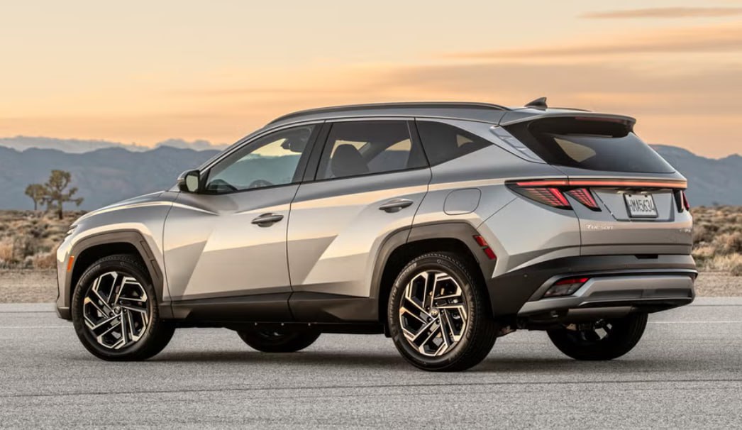 У Драбові хочуть купити у сільраду авто за 1,3 мільйона через погані дороги