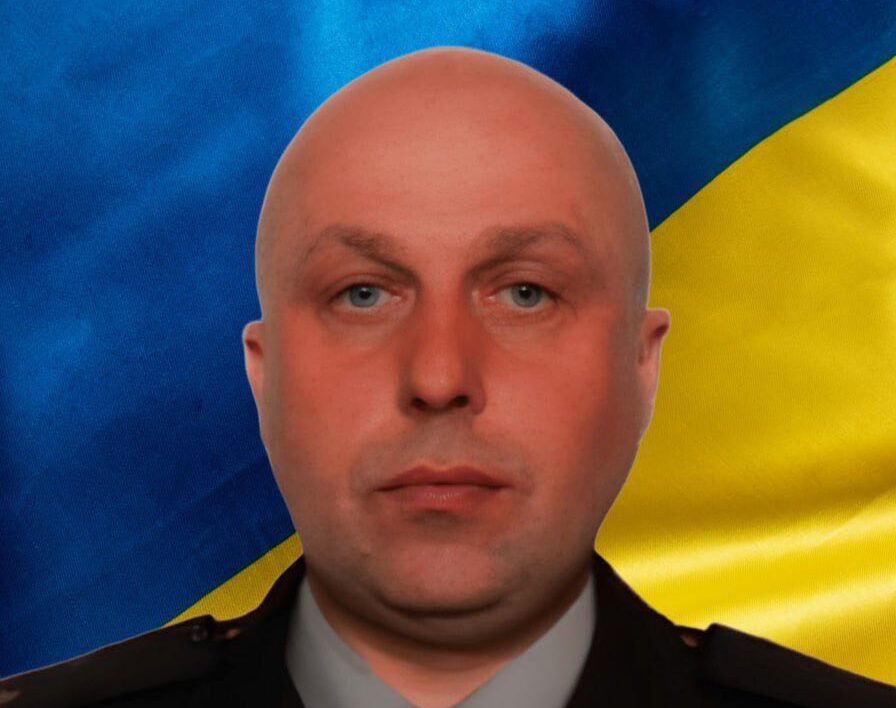 На Чорнобаївщині попрощалися з полеглим захисником, якого вважали зниклим безвісти