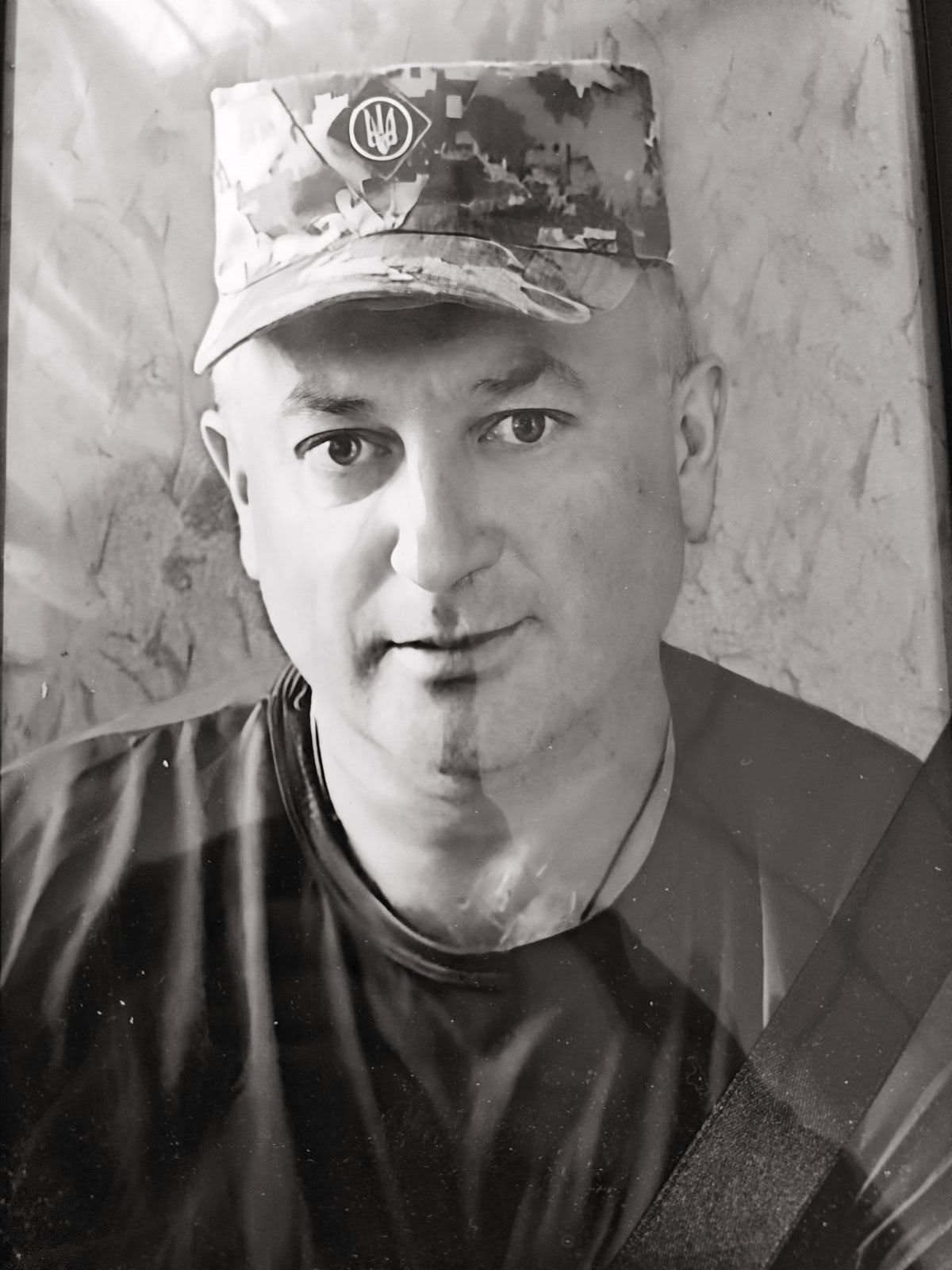 Помер через хворобу: у Черкасах прощалися із колишнім медиком, який служив у війську