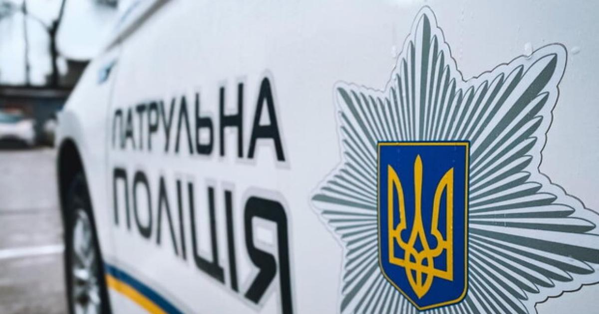 Вночі нетверезий водій катався Харковом з фальшивим документом