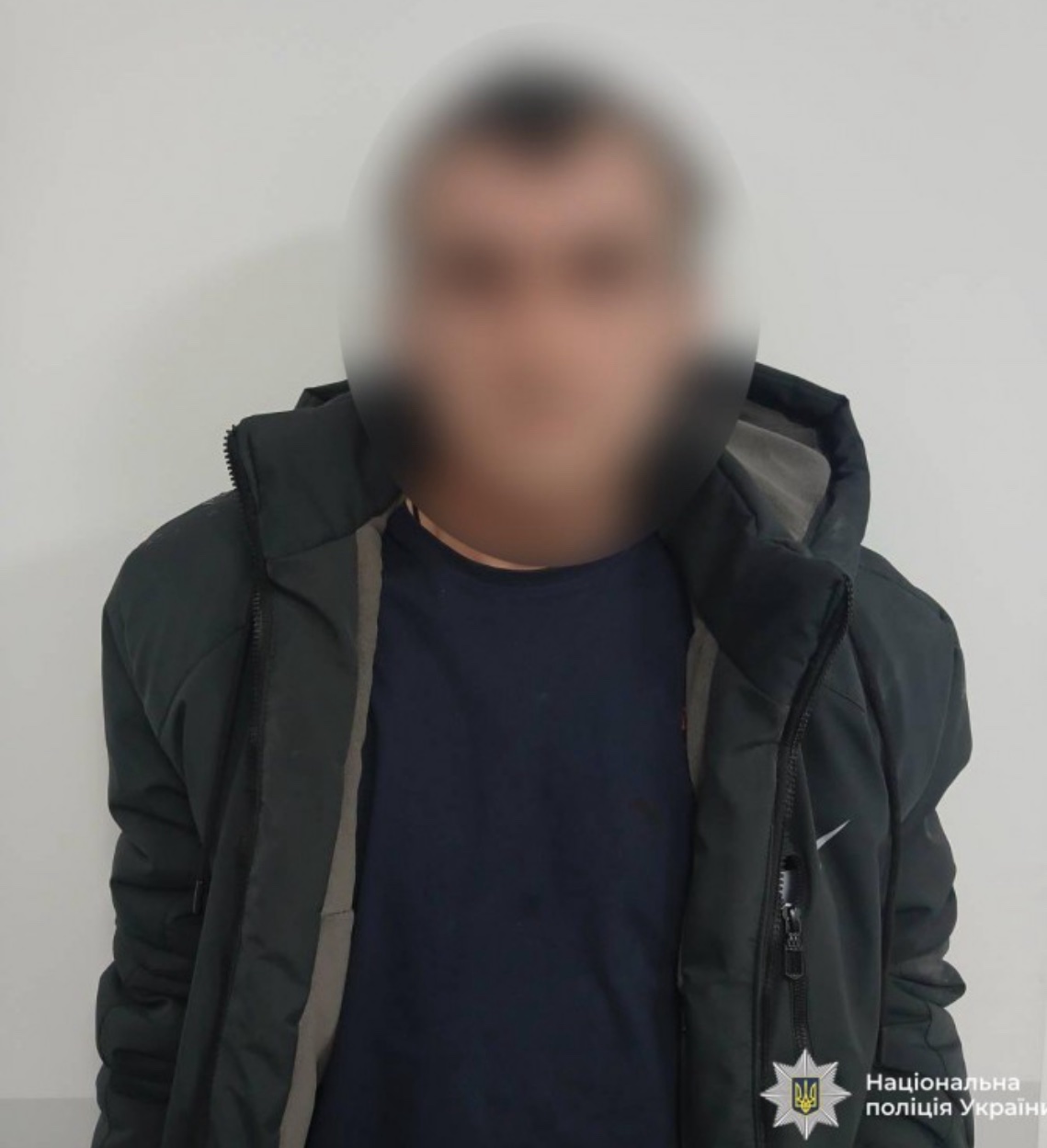 Чоловік кинув вибухівку під ноги цивільній дружині на Вінниччині