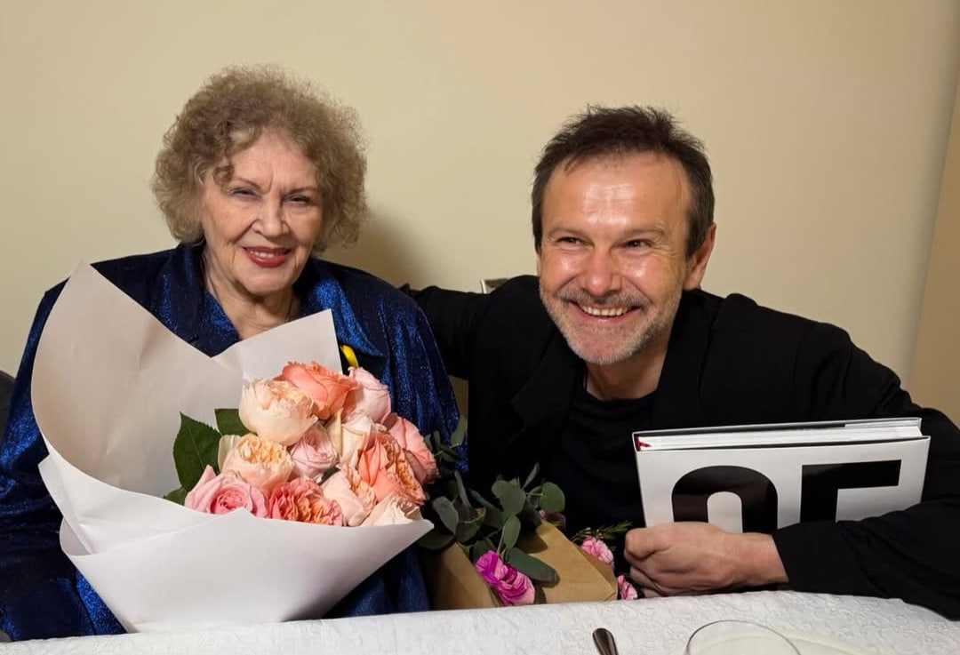 Ліну Костенко з днем народження вітали тисячі українців