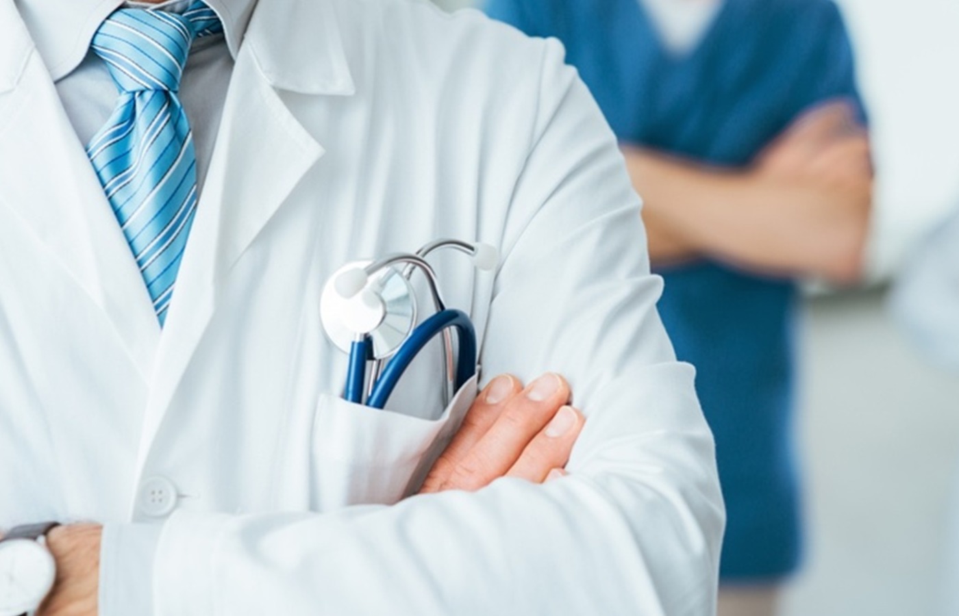 Директор черкаської лікарні підозрюється у закупівлі медобладнання за завищеною ціною