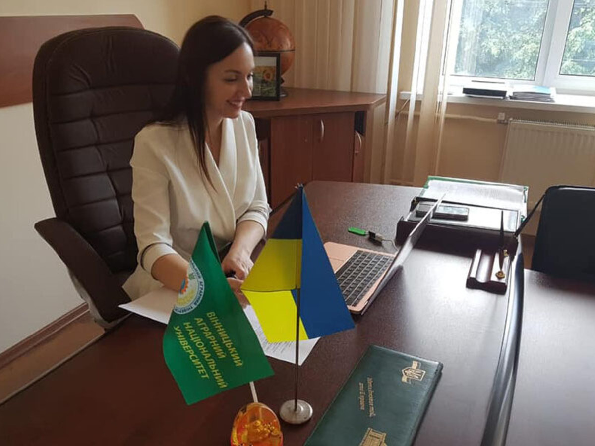 Проректорку Вінницького університету підозрюють у приховуванні майна: три будинки, квартира та невідомі доходи