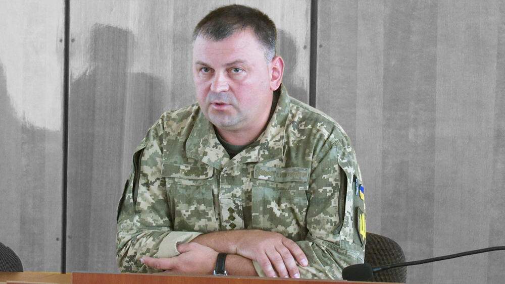 Ексочільника Рівненського обласного ТЦК підозрюють у переплаті 800 тис. грн на закупівлі авто