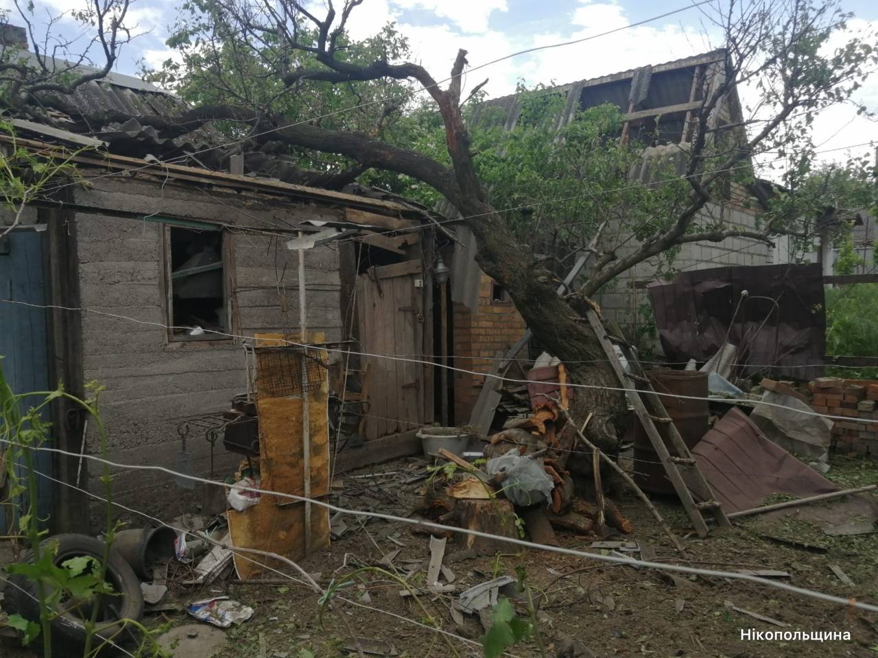 П’ятеро людей постраждало внаслідок російських атак на Дніпропетровщині