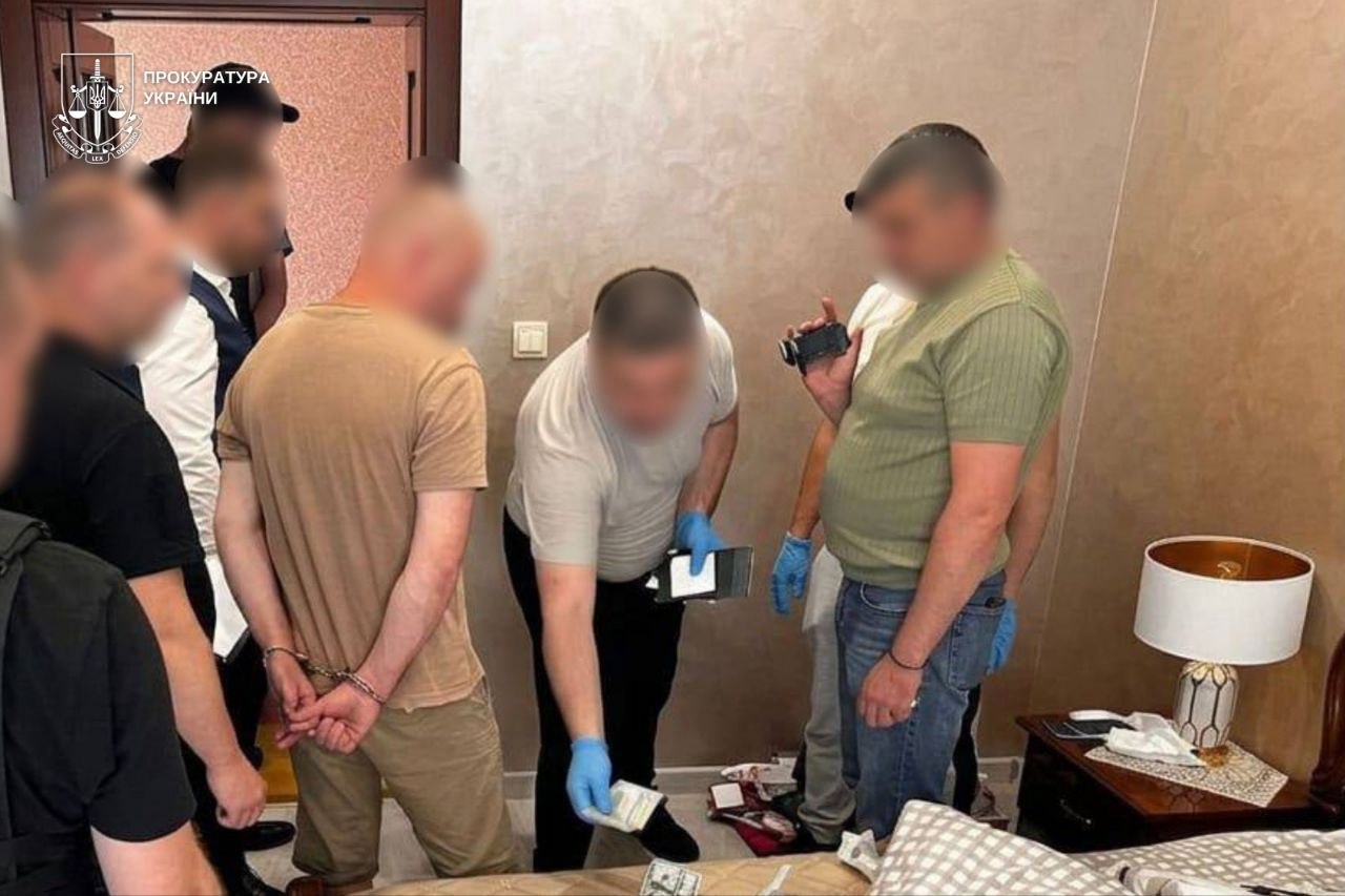 На Закарпатті затримали депутата-втікача, засудженого на 8 років за розбій та викрадення людей