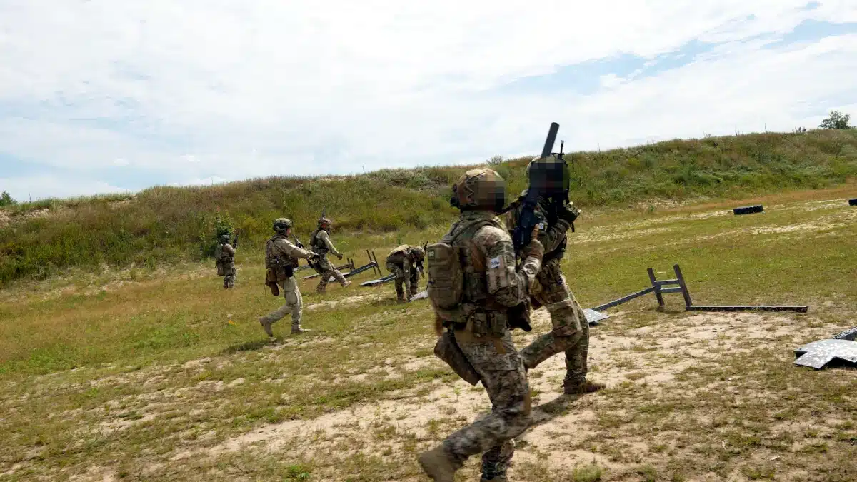 Вогнева підготовка в ССО: секрети від інструктора навчально-тренувального центру