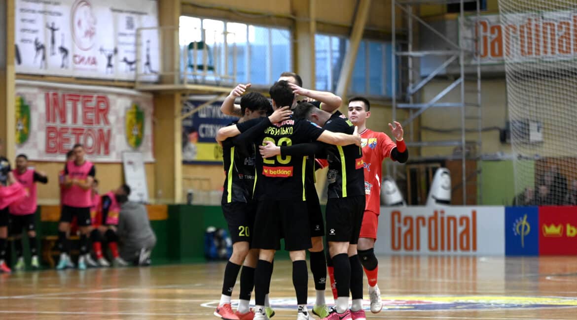 Рівненський «Кардинал-Авангард» вирвав перемогу за кілька секунд до фіналу