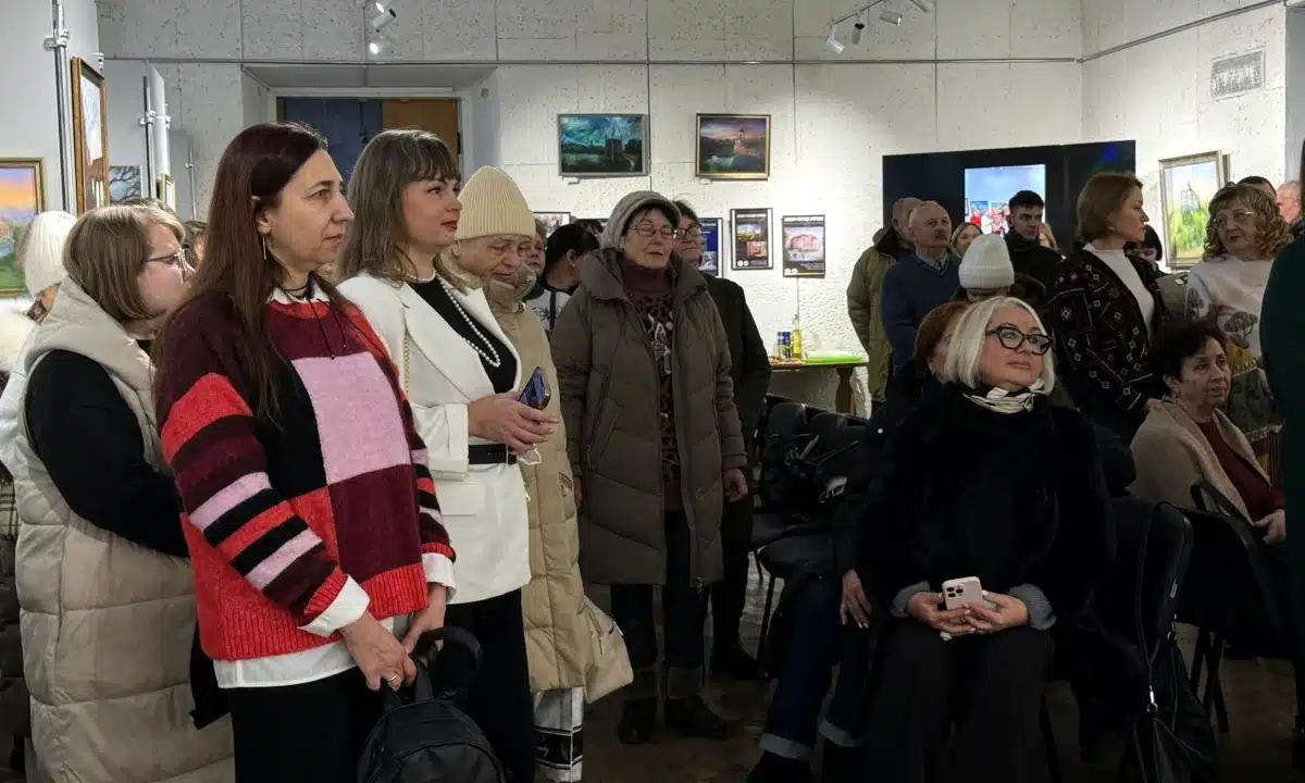 У Рівному відкрили виставку, яка показує Україну через замки й палаци