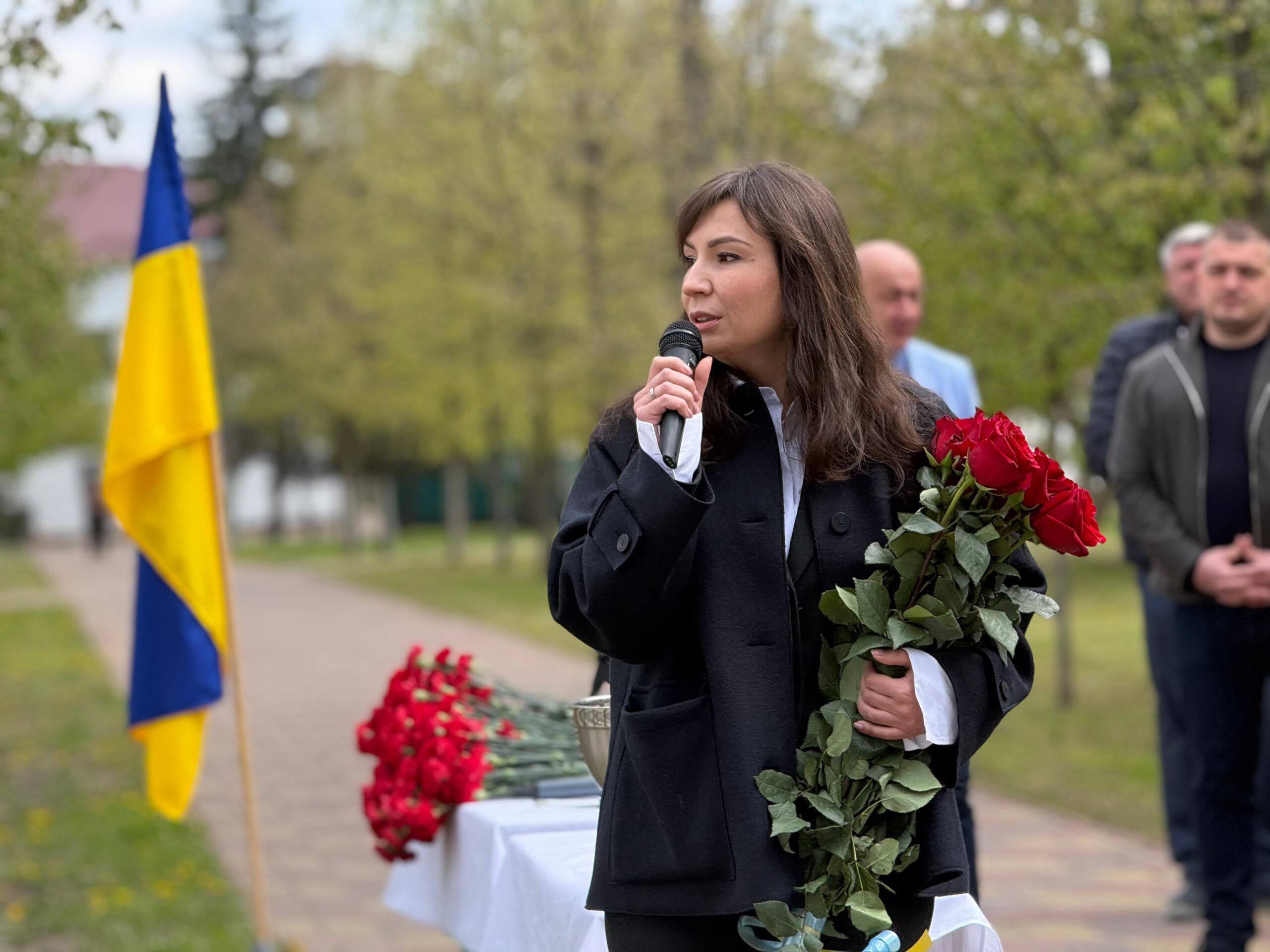 У Києві вшанували пам’ять загиблих медиків: на Алеї Героїв з’явилися нові імена