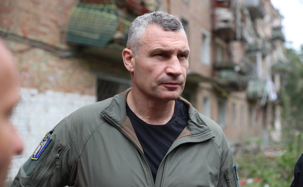 Кличко закликав мешканців Києва зробити запаси води, їжі, підготувати аптечку та теплі речі
