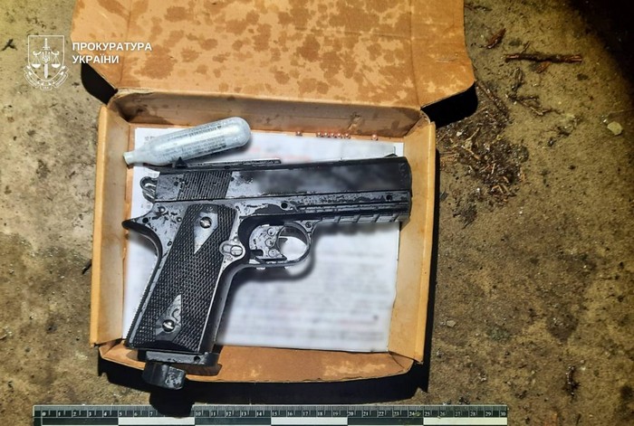 У Кривому Розі взято під варту 18-річного покидька, який розстріляв 16-річну дівчину